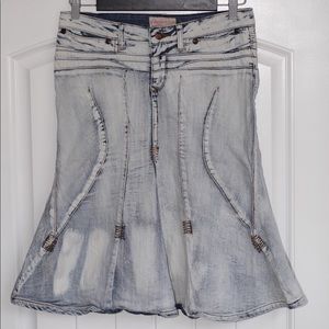 Vintage midi jean skirt
